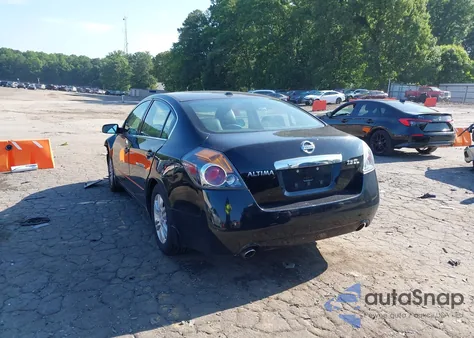 2011 Nissan Altima 2.5 S z USA, uszkodzony, nr VIN 1N4AL2AP3BN434640